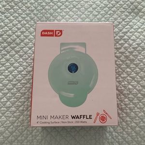 Mini Waffle Maker